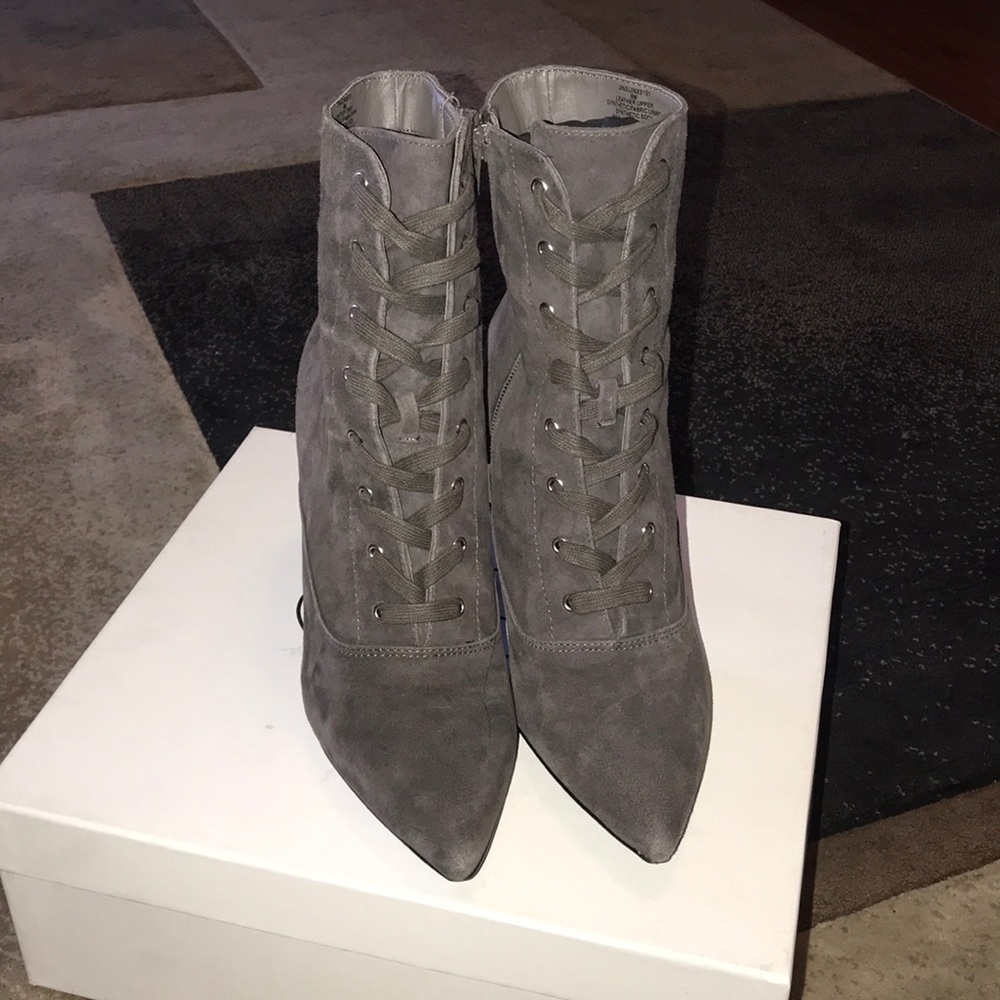 Steve Madden booties - Picture 2 of 6